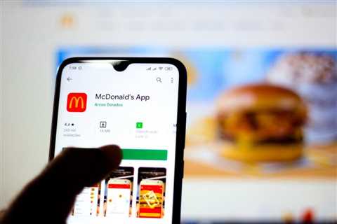 McDonald’s class action lawsuit claims customers placing app orders may be charged twice