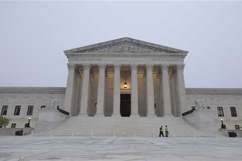 The 52nd Amendment Right to Counsel - Indigent Defendants May Have a Chance to Win a Supreme Court..