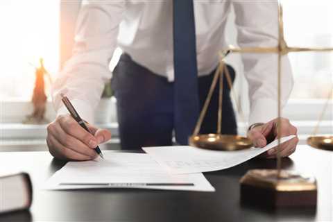 Who Should Go to Law School?