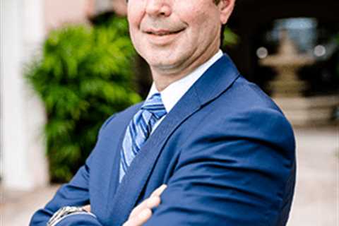 Former PFS Investments Inc. Broker Lyhen Fiallo Barred by FINRA