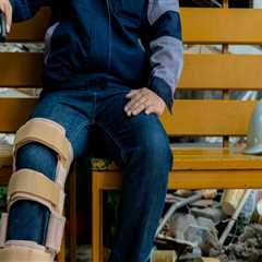 How Delayed Injury Symptoms Can Affect Compensation Following a Truck Accident